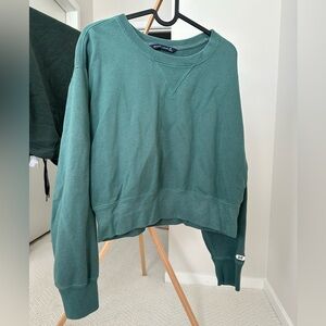 Abercrombie and Fitch Cropped Sweater